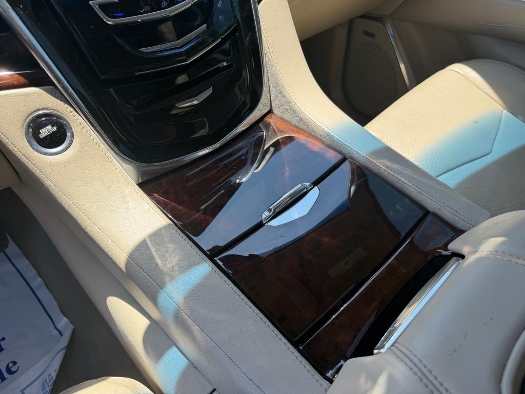 Cadillac Escalade Premium 4WD 2015
