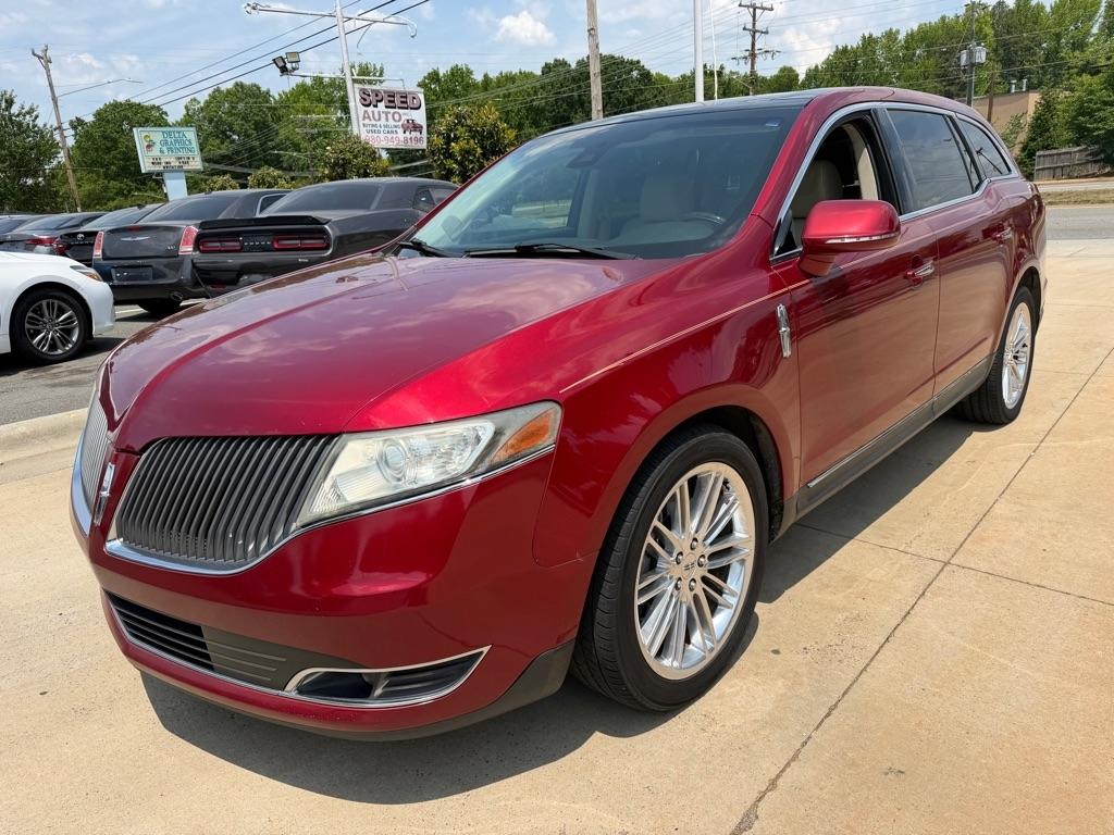 Lincoln MKT 3.5L with EcoBoost AWD 2013