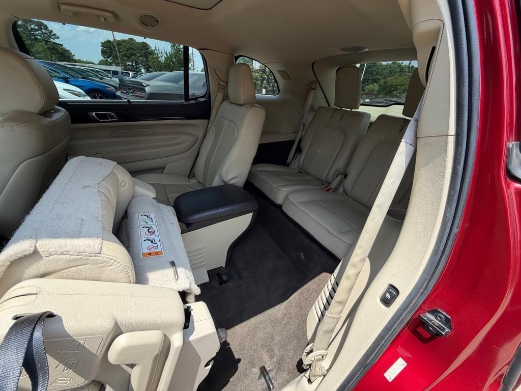 Lincoln MKT 3.5L with EcoBoost AWD 2013