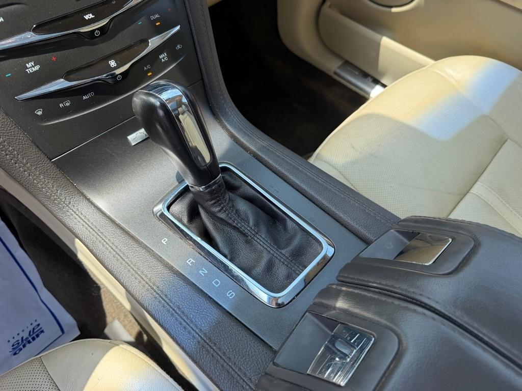 Lincoln MKT 3.5L with EcoBoost AWD 2013