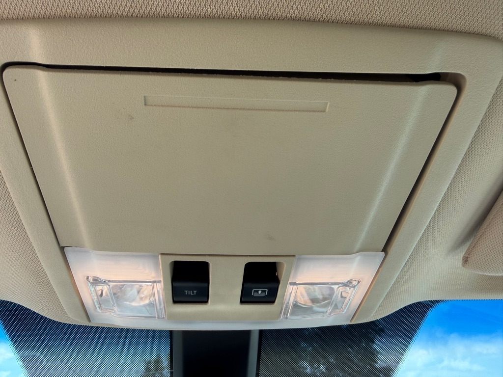 Lincoln MKT 3.5L with EcoBoost AWD 2013