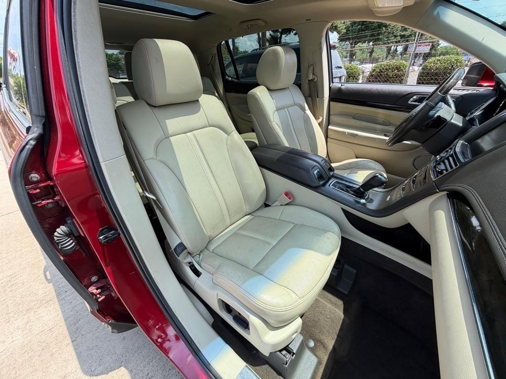 Lincoln MKT 3.5L with EcoBoost AWD 2013
