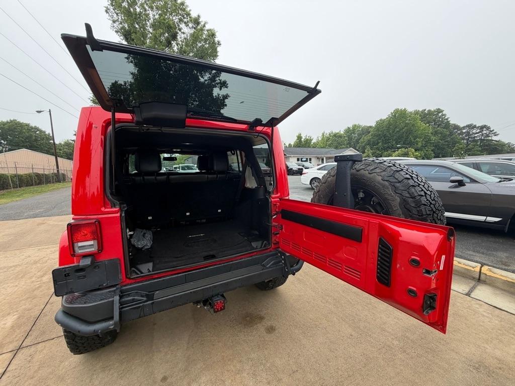 Jeep Wrangler Unlimited Sahara 4WD 2015