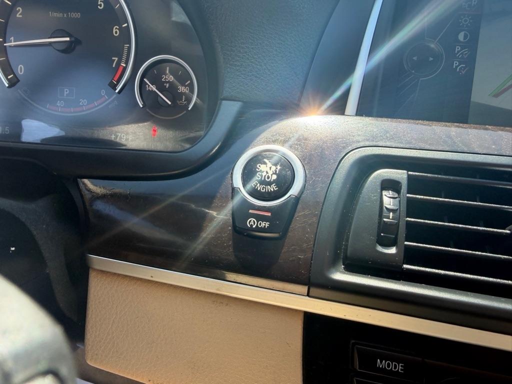 BMW 5-Series 528i 2014