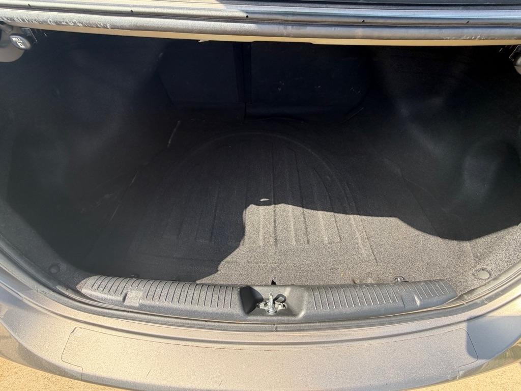 Hyundai Elantra SE 6AT 2016