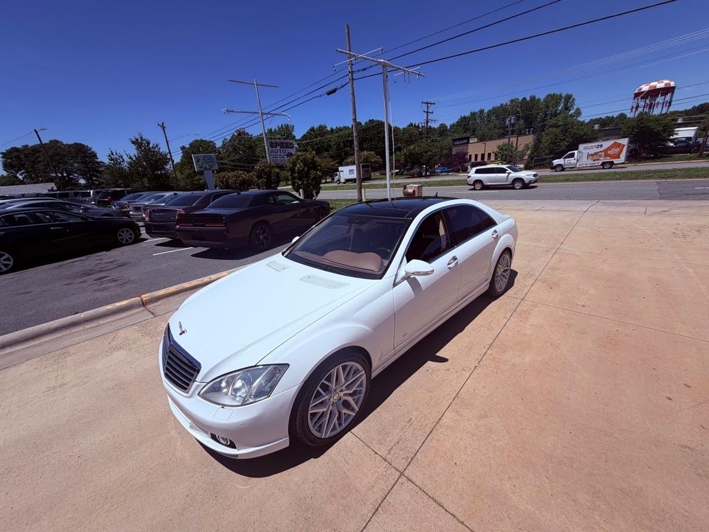 Mercedes-Benz S-Class S550 2007