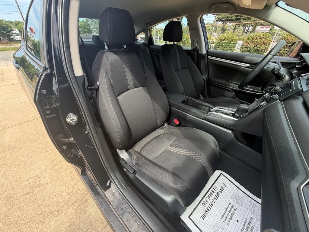 Honda Civic LX Sedan CVT 2017