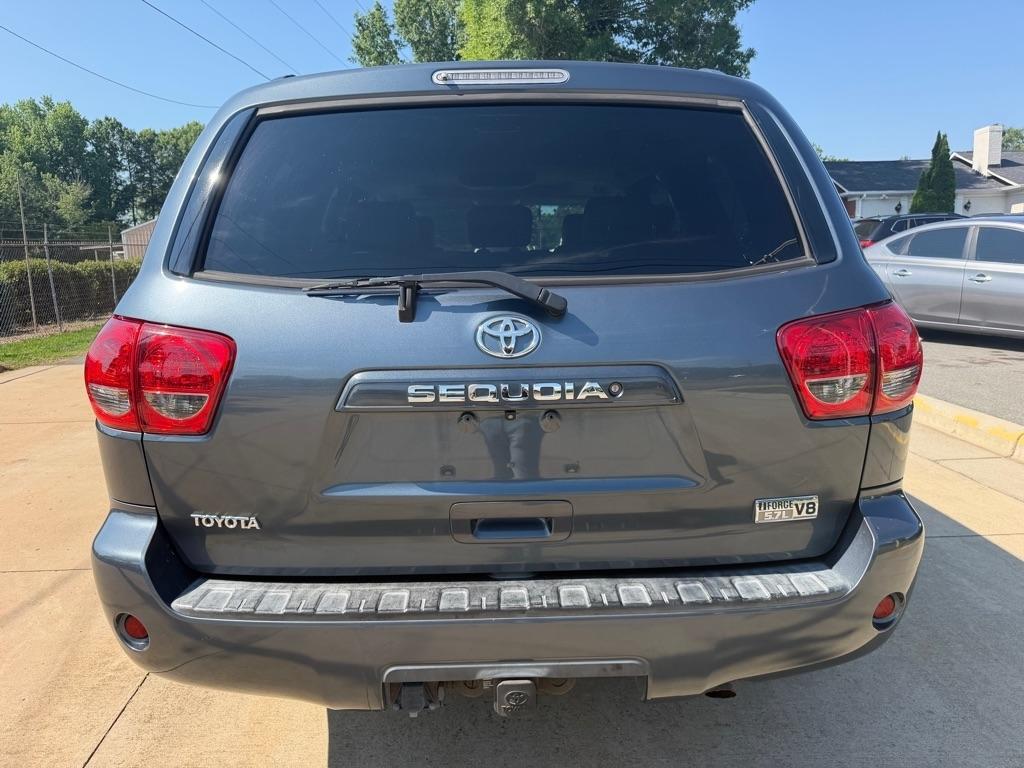 Toyota Sequoia SR5 5.7L 4WD 2008