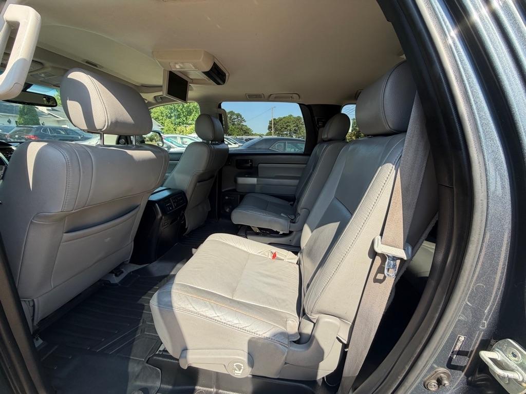 Toyota Sequoia SR5 5.7L 4WD 2008