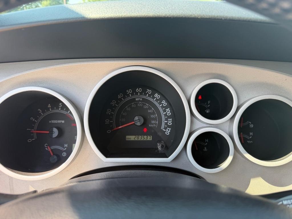 Toyota Sequoia SR5 5.7L 4WD 2008
