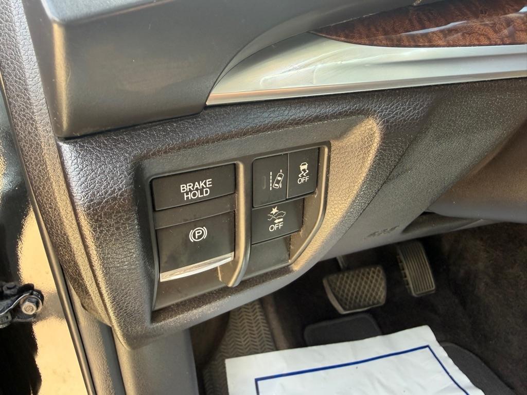 Acura MDX SH-AWD 9-Spd AT w/Tech Package 2017
