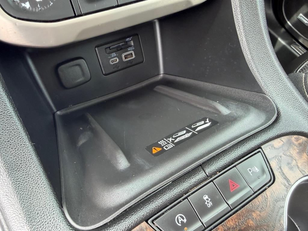 GMC Acadia Denali 2020