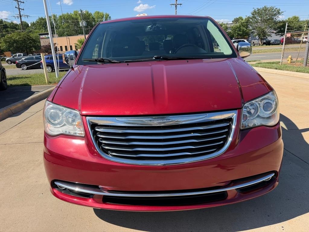 Chrysler Town & Country Limited Platinum 2015