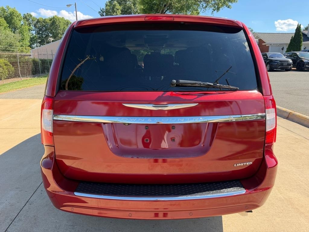Chrysler Town & Country Limited Platinum 2015