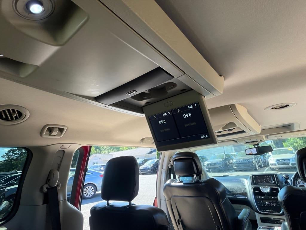 Chrysler Town & Country Limited Platinum 2015