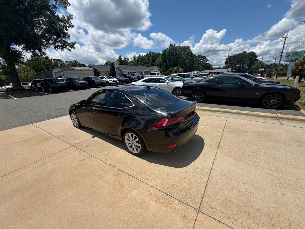 Lexus IS 250 RWD 2015