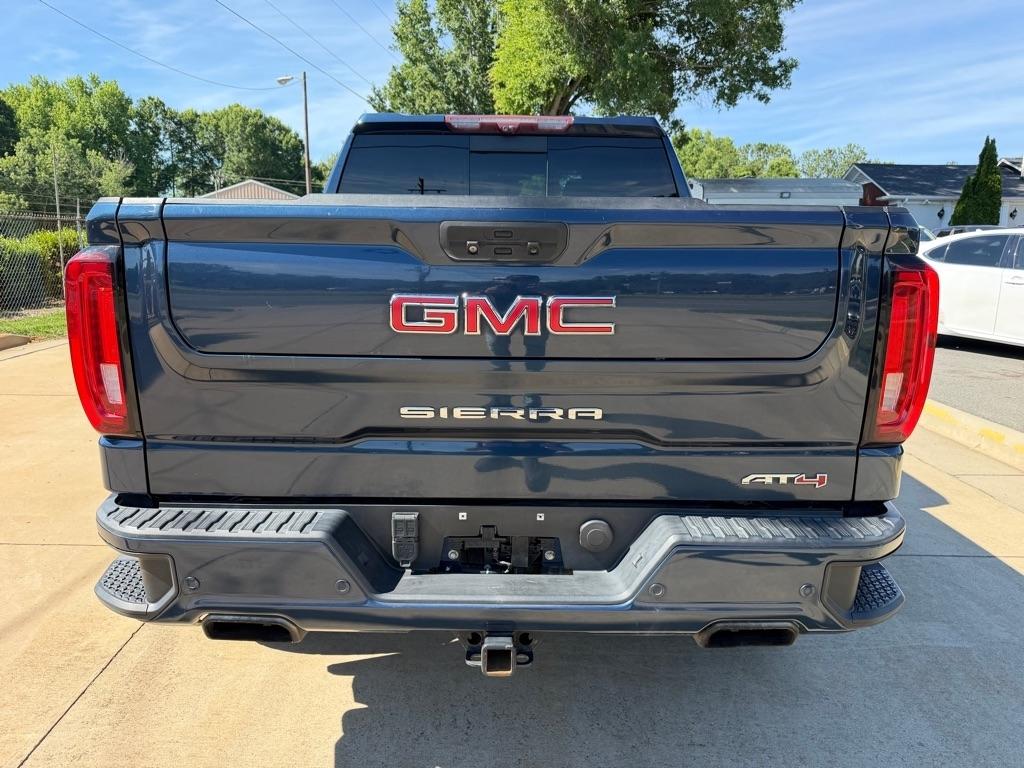 GMC Sierra 1500 AT4 Crew Cab Long Box 4WD 2020