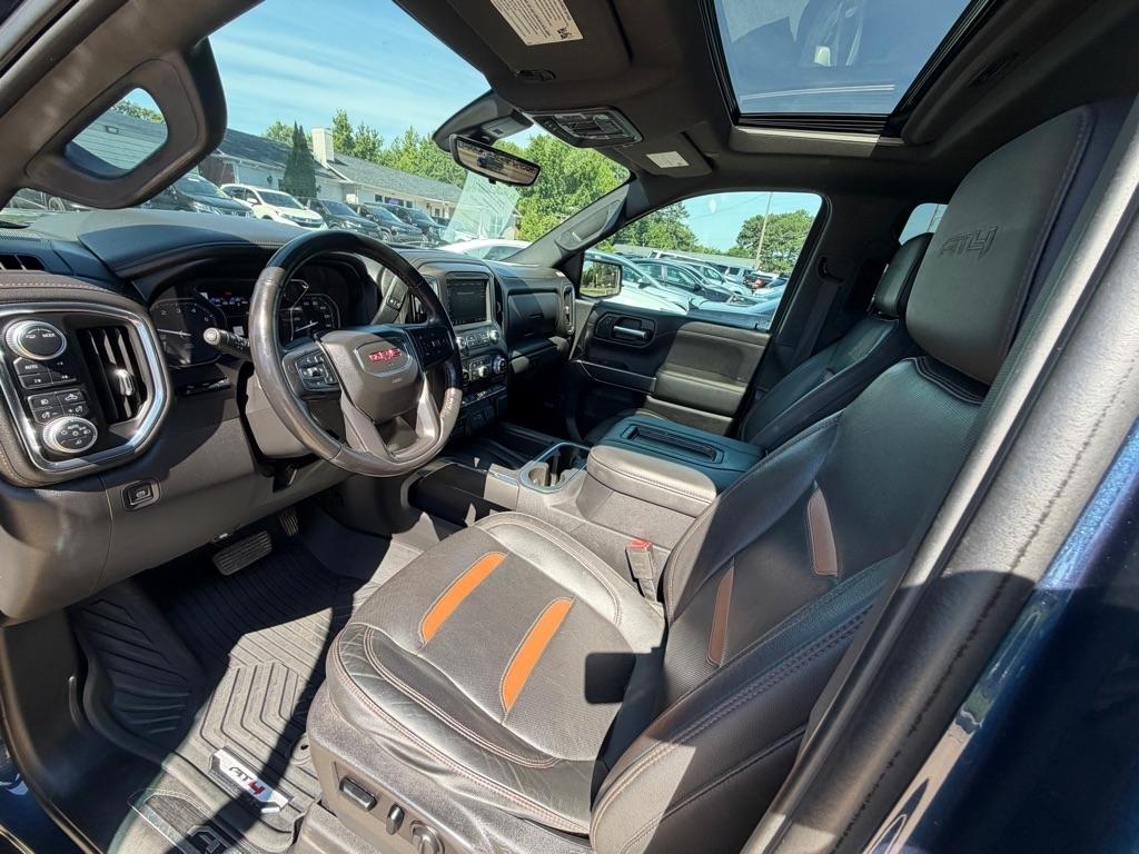 GMC Sierra 1500 AT4 Crew Cab Long Box 4WD 2020