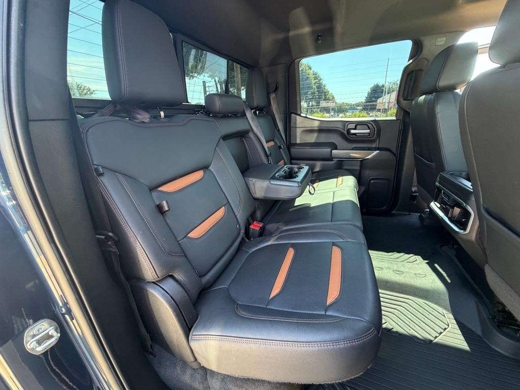 GMC Sierra 1500 AT4 Crew Cab Long Box 4WD 2020