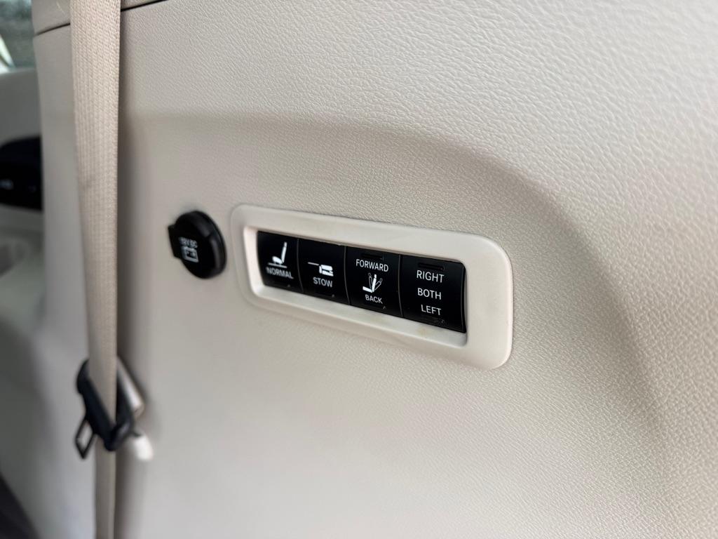 Chrysler Pacifica Limited 2022