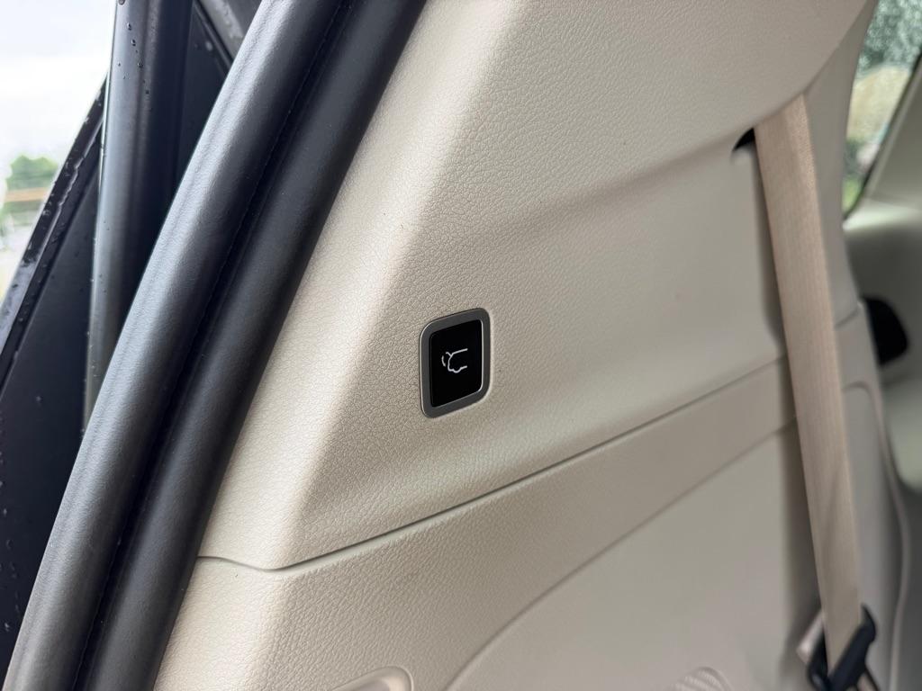 Chrysler Pacifica Limited 2022