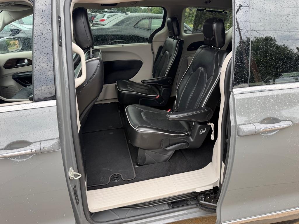 Chrysler Pacifica Limited 2022