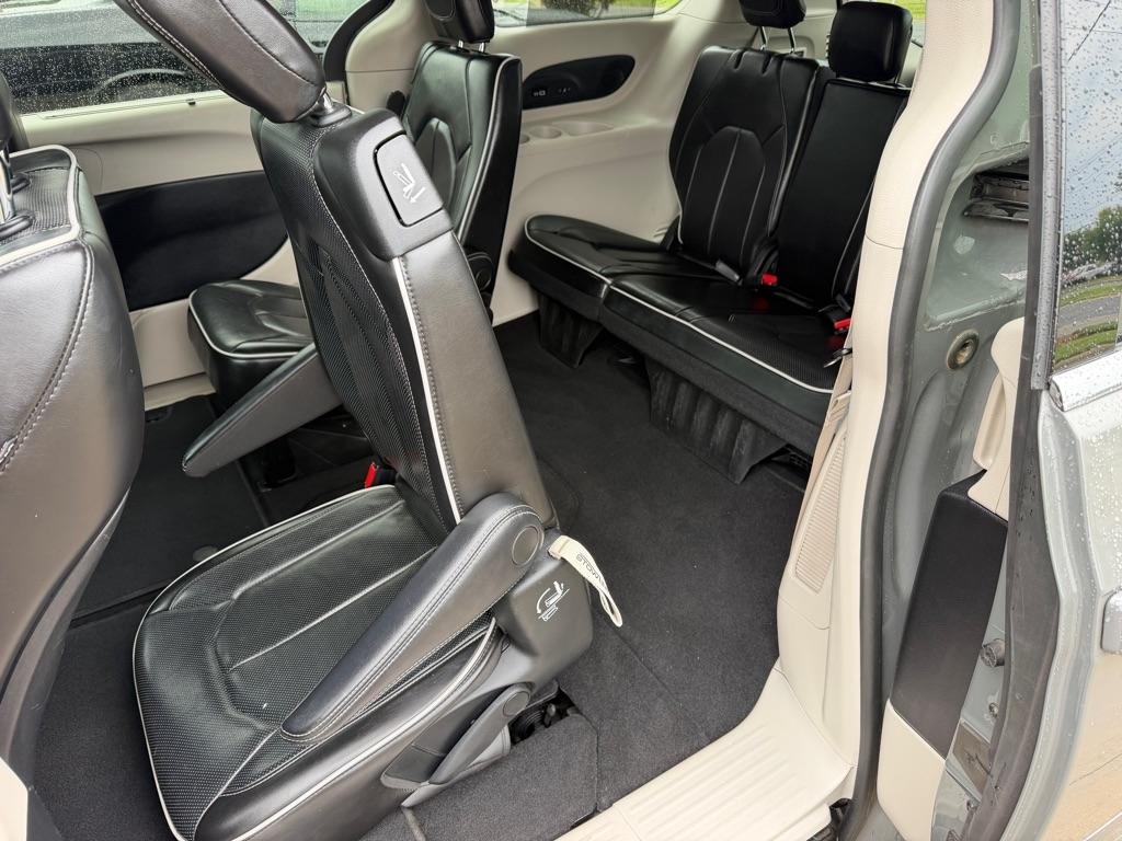 Chrysler Pacifica Limited 2022