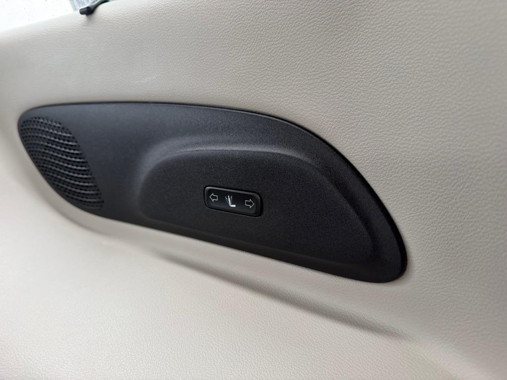 Chrysler Pacifica Limited 2022
