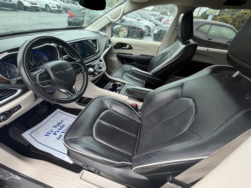 Chrysler Pacifica Limited 2022