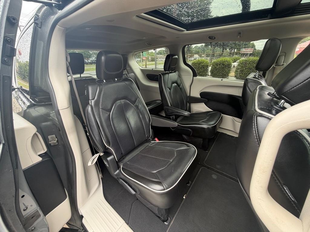 Chrysler Pacifica Limited 2022