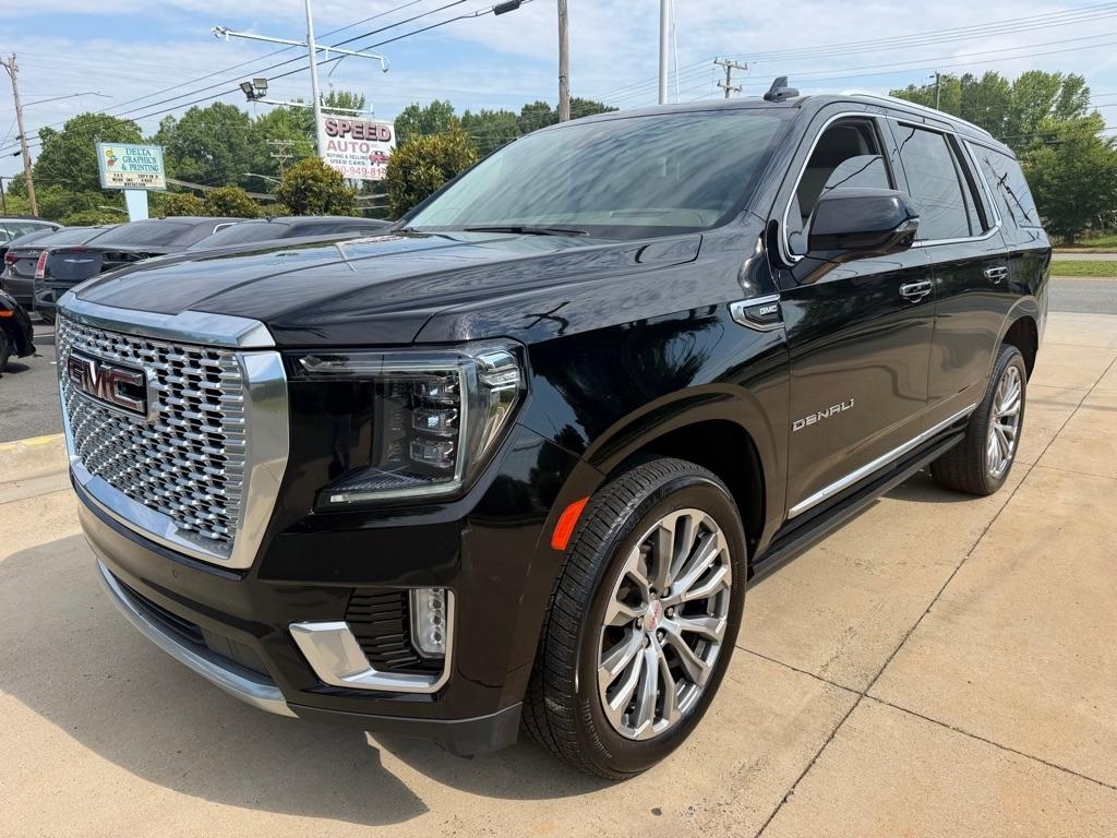 GMC Yukon Denali 4WD 2021