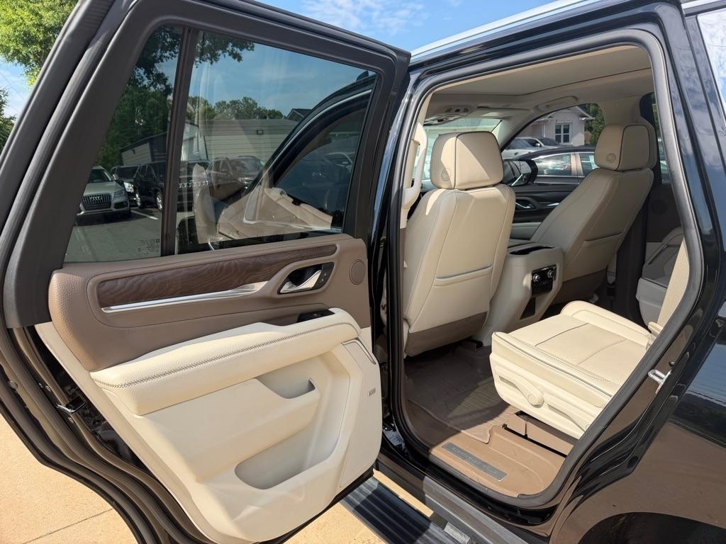 GMC Yukon Denali 4WD 2021
