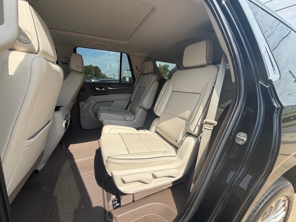 GMC Yukon Denali 4WD 2021