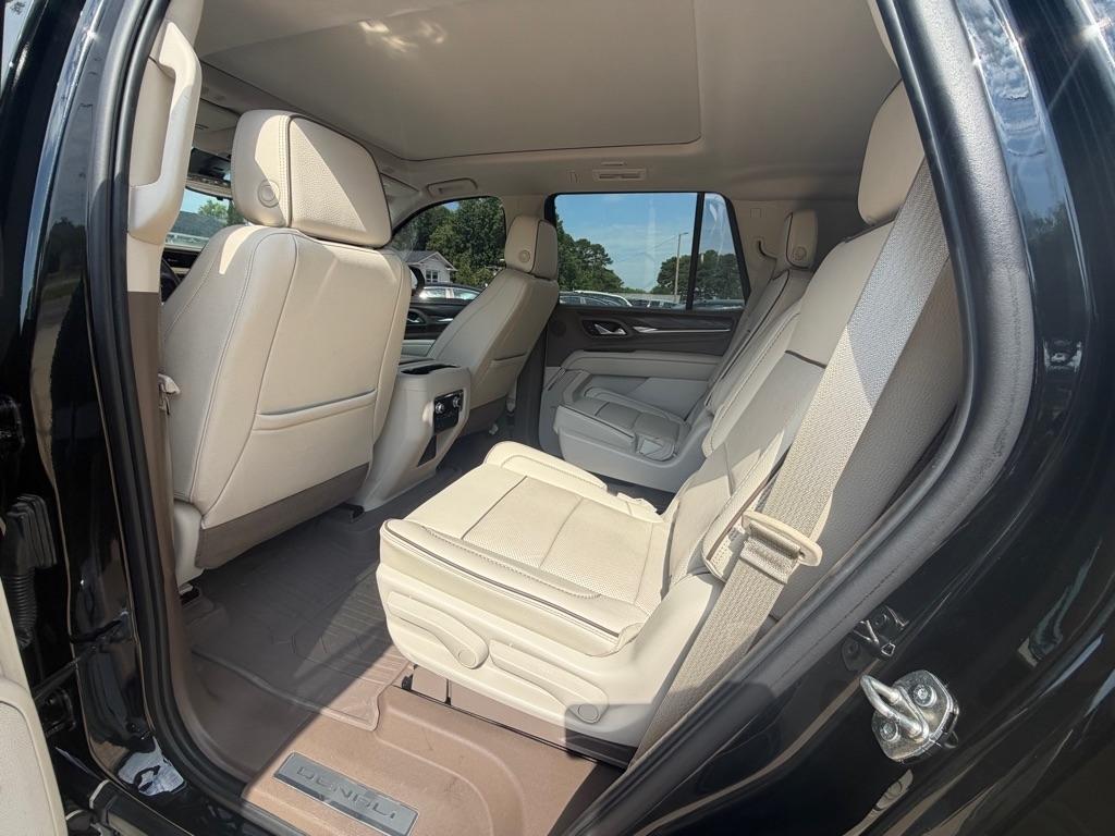 GMC Yukon Denali 4WD 2021