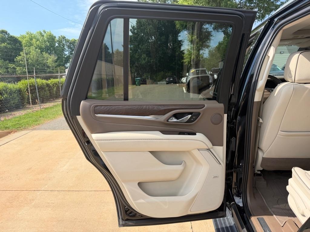 GMC Yukon Denali 4WD 2021