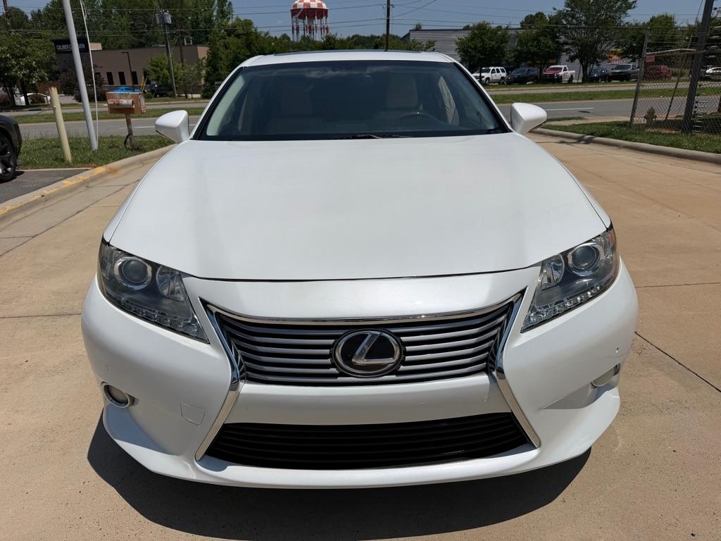 Lexus ES 350 Sedan 2013