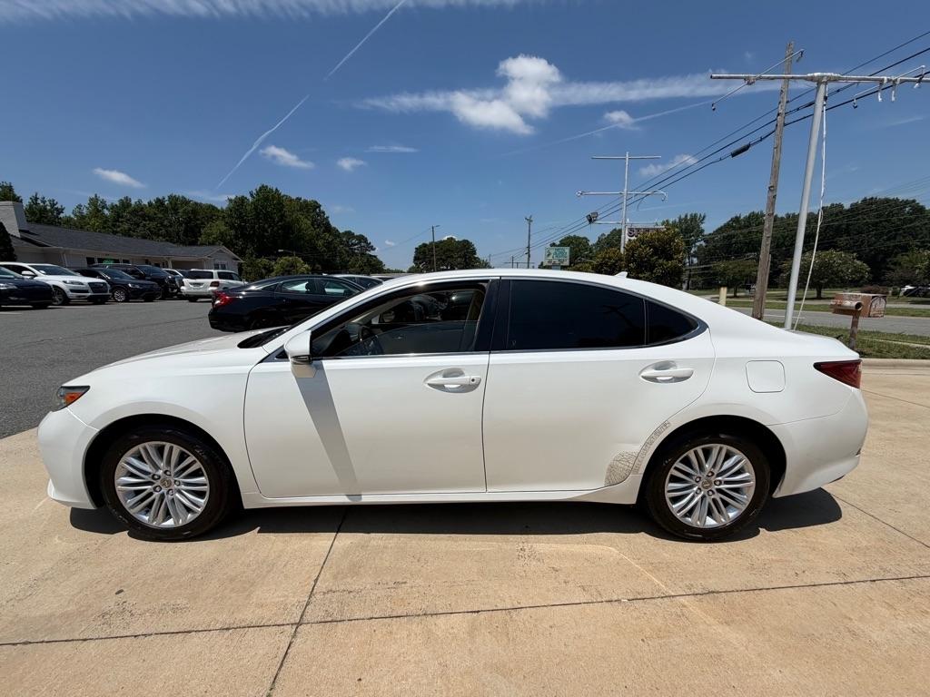 Lexus ES 350 Sedan 2013