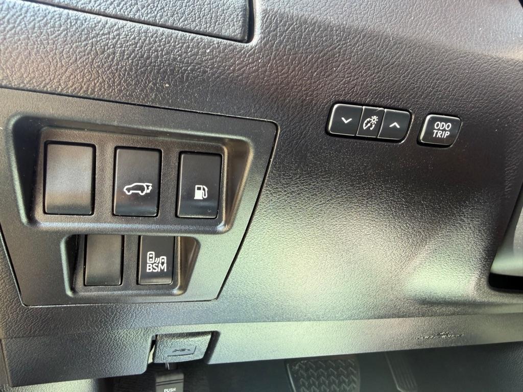 Lexus RX 450h FWD 2015