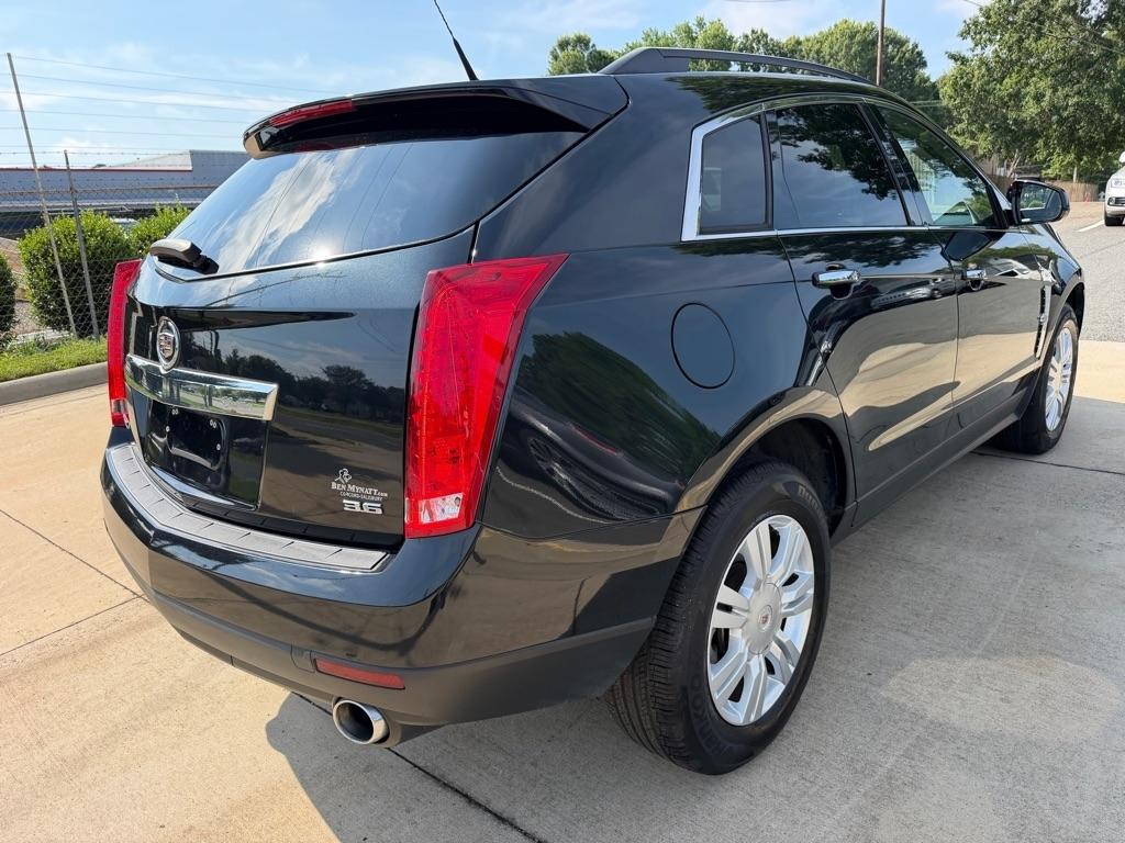 Cadillac SRX Base 2012