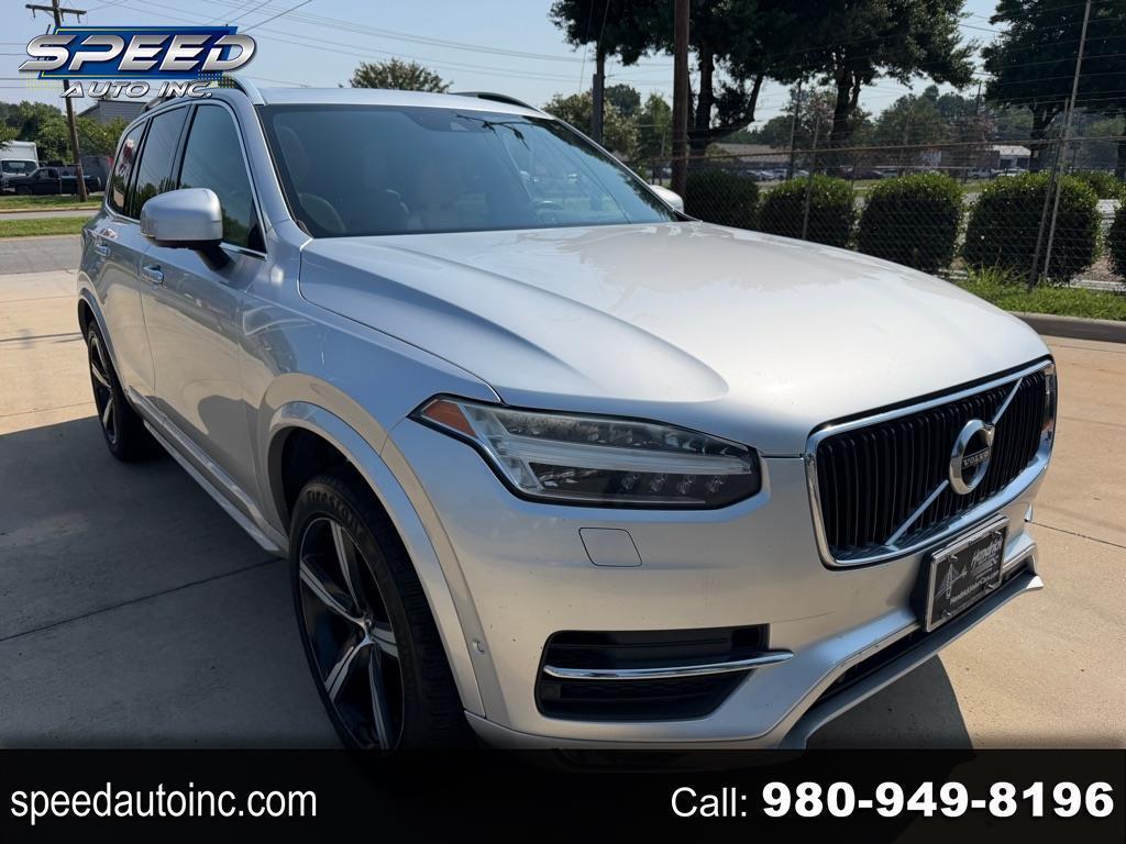 2016 Volvo XC90 T6 Momentum AWD photo