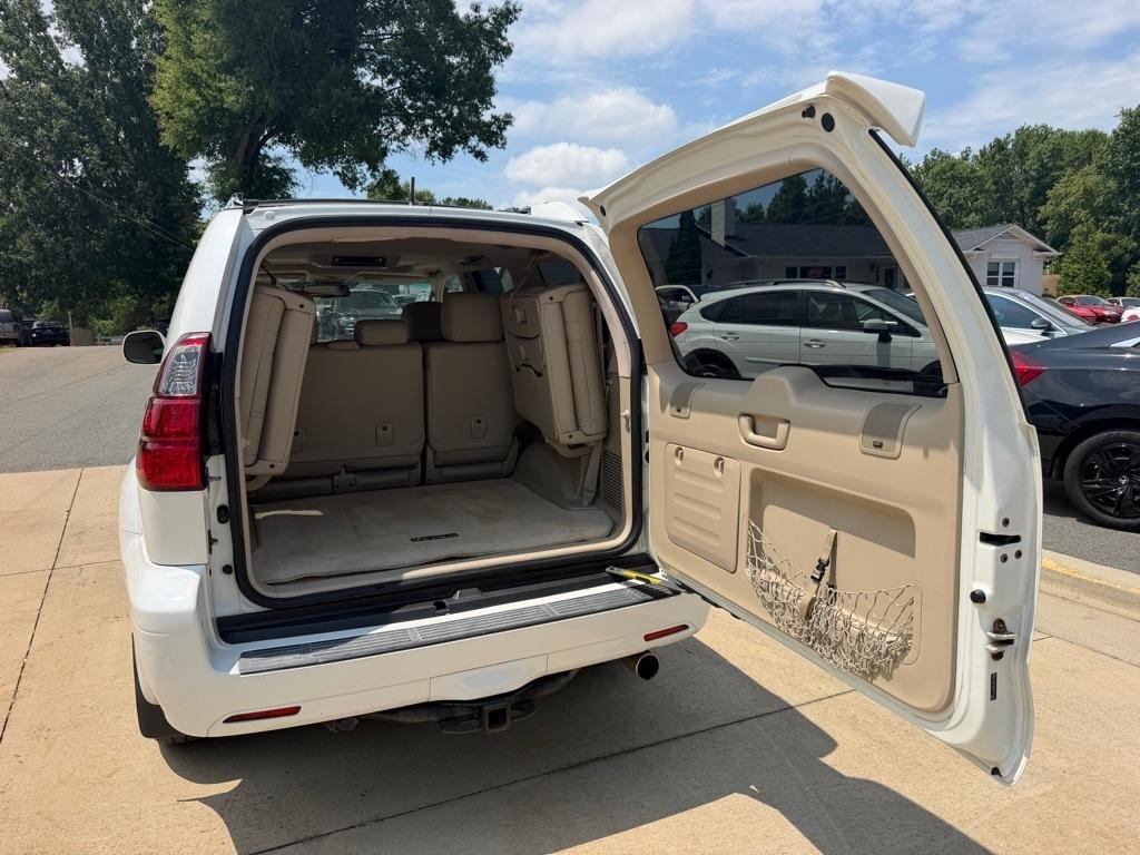 Lexus GX 470 Sport Utility 2009