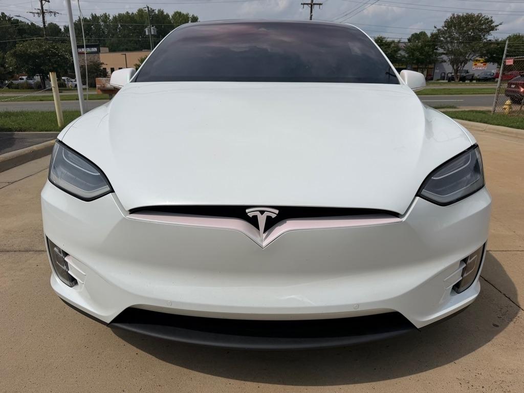 Tesla Model X 90D 2016