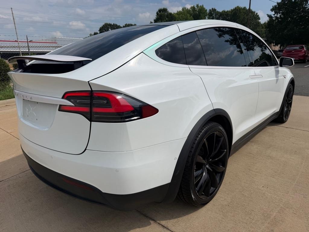 Tesla Model X 90D 2016