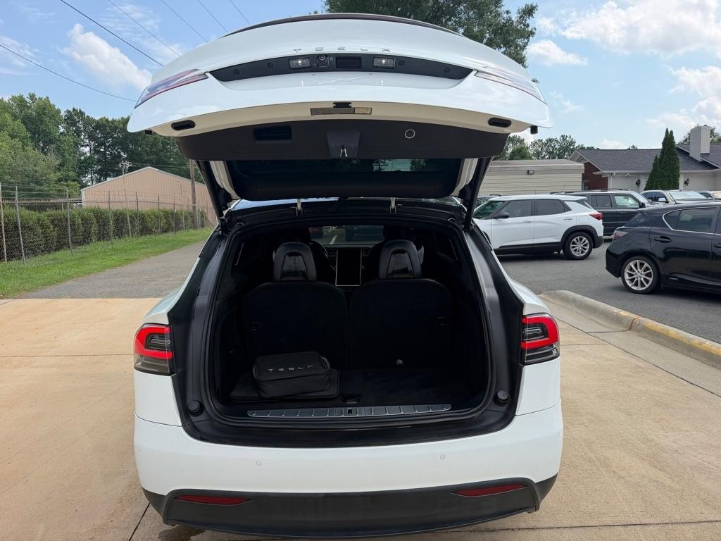 Tesla Model X 90D 2016