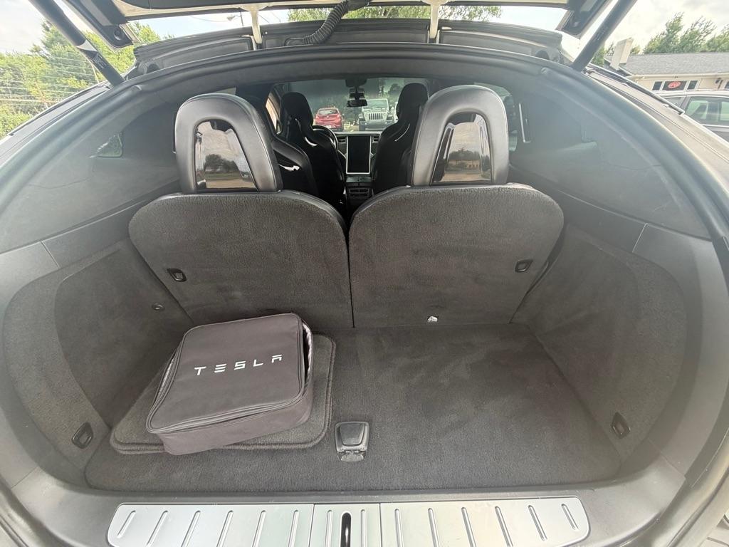 Tesla Model X 90D 2016