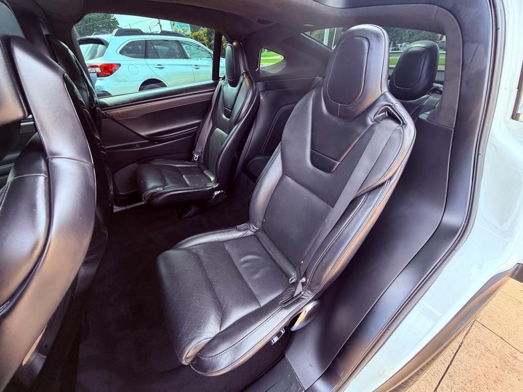 Tesla Model X 90D 2016
