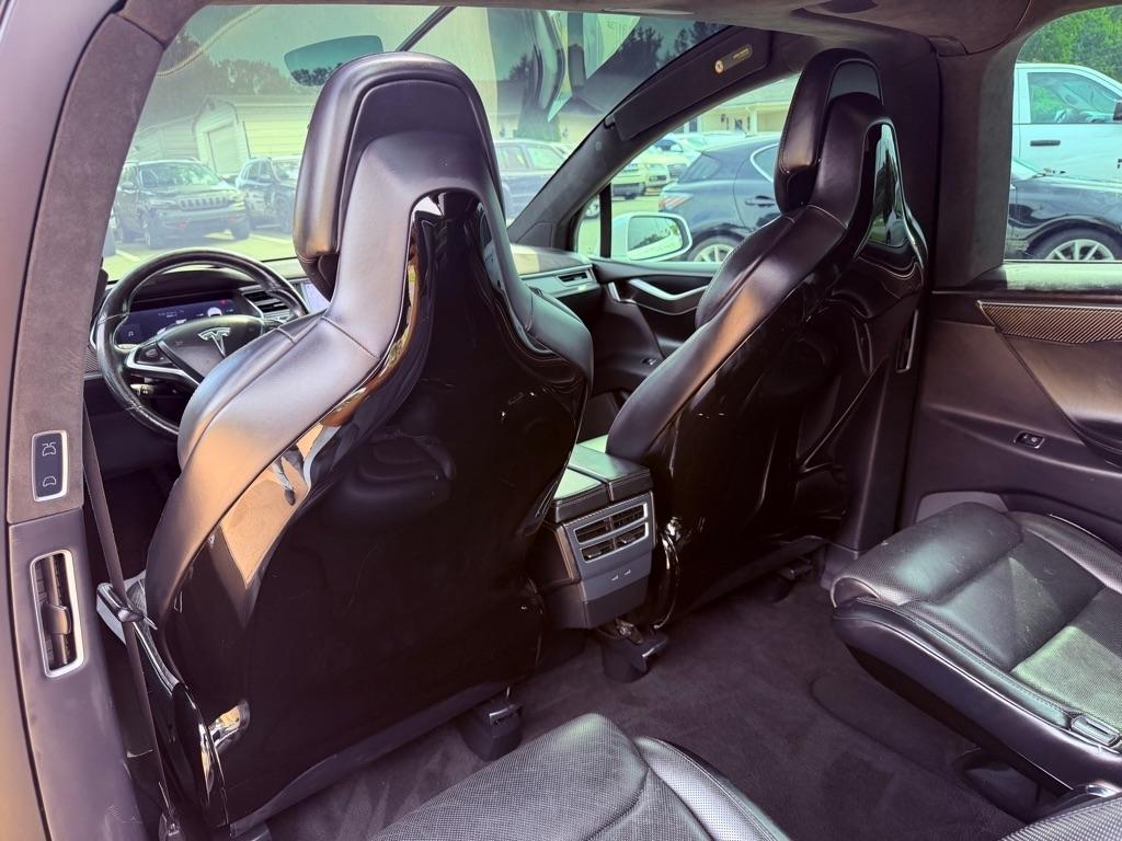 Tesla Model X 90D 2016