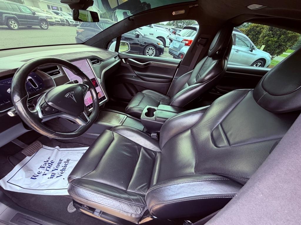 Tesla Model X 90D 2016