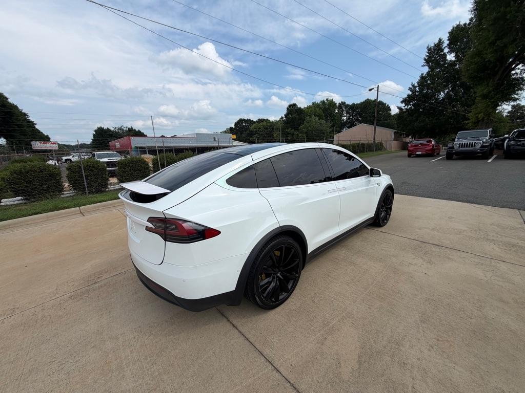 Tesla Model X 90D 2016