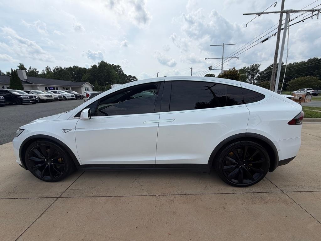 Tesla Model X 90D 2016